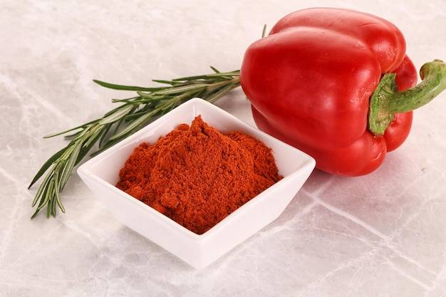 Czym wyróżnia się papryka słodka mielona bio 50 g Dary Natury?