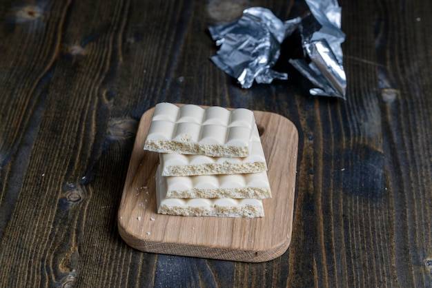 Dlaczego biała czekolada bez cukru bezglutenowa Torras 75 g zyskuje na popularności?