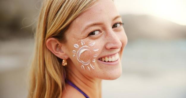 Dlaczego krem przeciwsłoneczny do twarzy spf 50 Biosolis jest dobrym wyborem na lato?