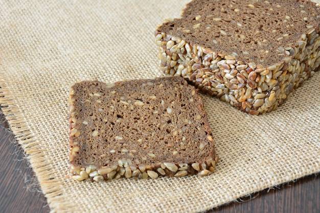 Dlaczego warto wybrać chleb owsiany bezglutenowy krojony Glutenex?