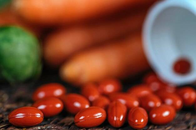 Jak kofeina z guarany w bezglutenowych kapsułkach Pharmovit wpływa na codzienną energię?