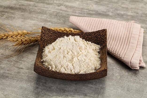 Jak wykorzystać mąkę ryżową pełnoziarnistą bezglutenową bio w codziennej kuchni?