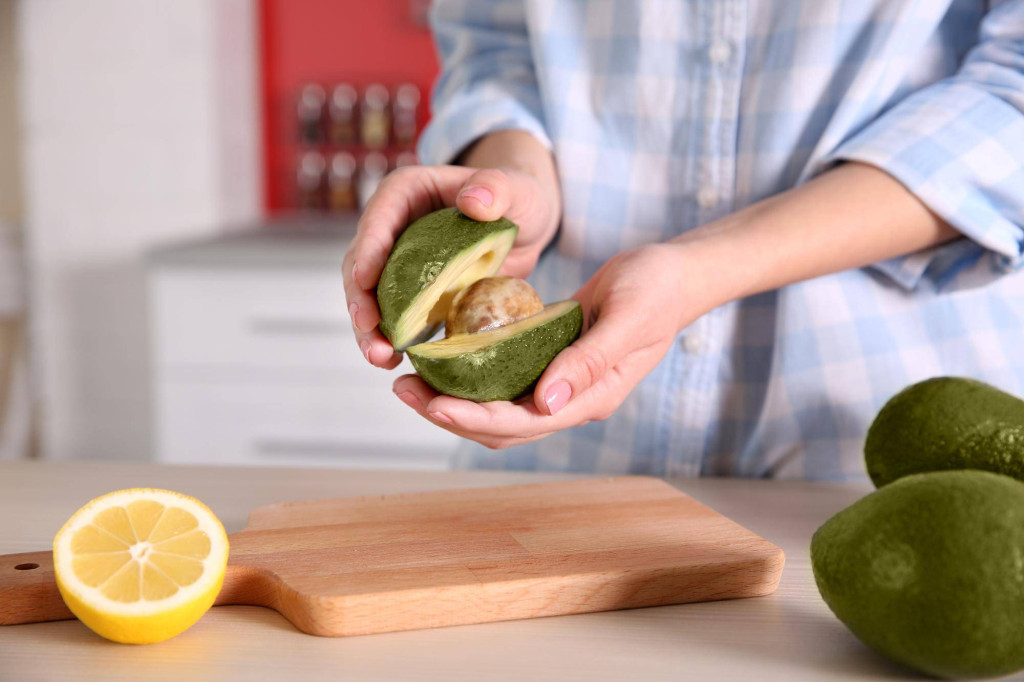 Z czym jeść avocado aby podkreślić jego smak?